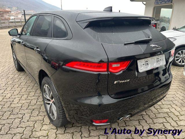 JAGUAR F-Pace 2.0 D 180 CV AWD aut. R-Sport