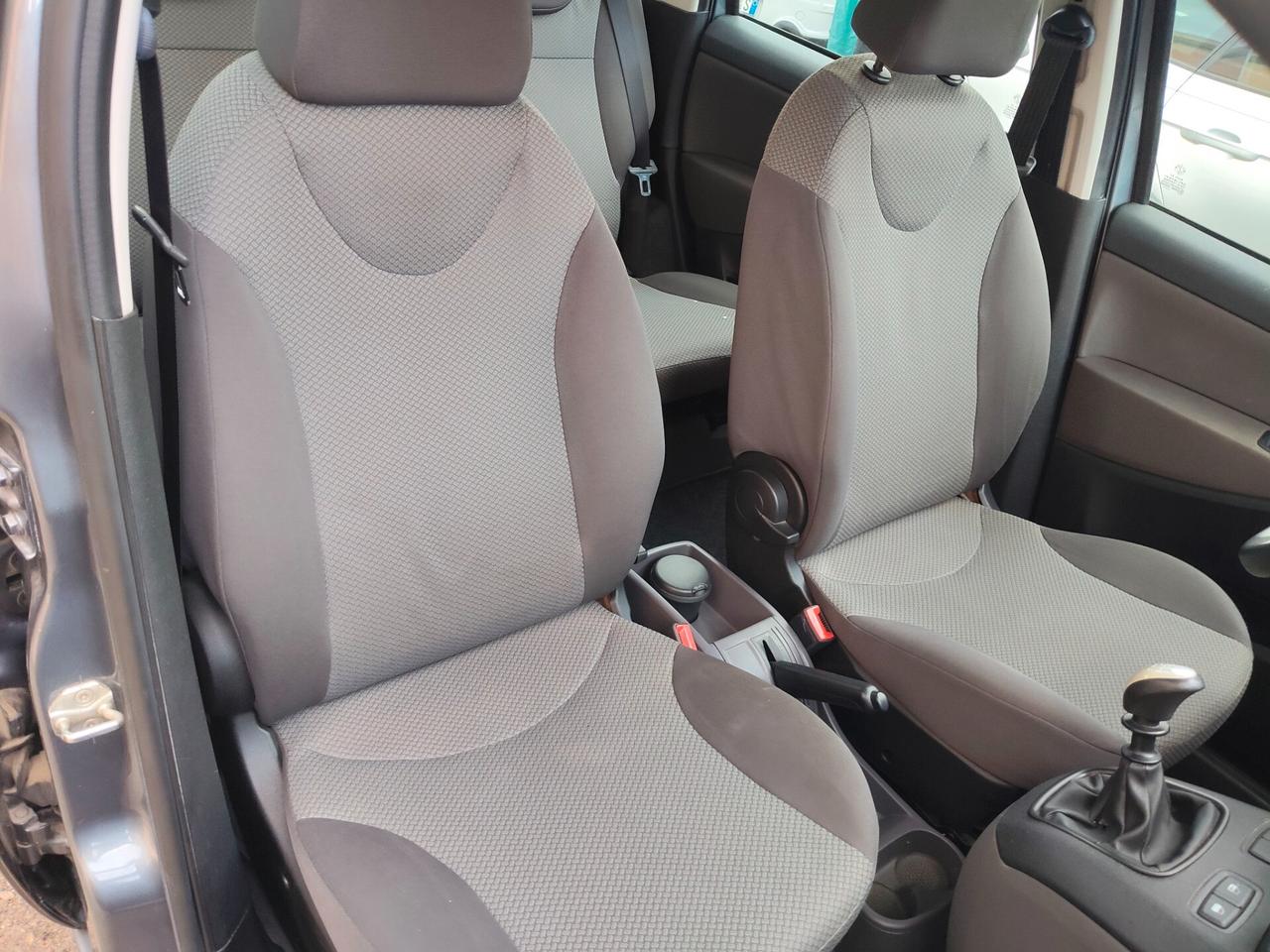 FIAT IDEA OTTIMA PER FAMIGLIA OK NEOPATENTATI!