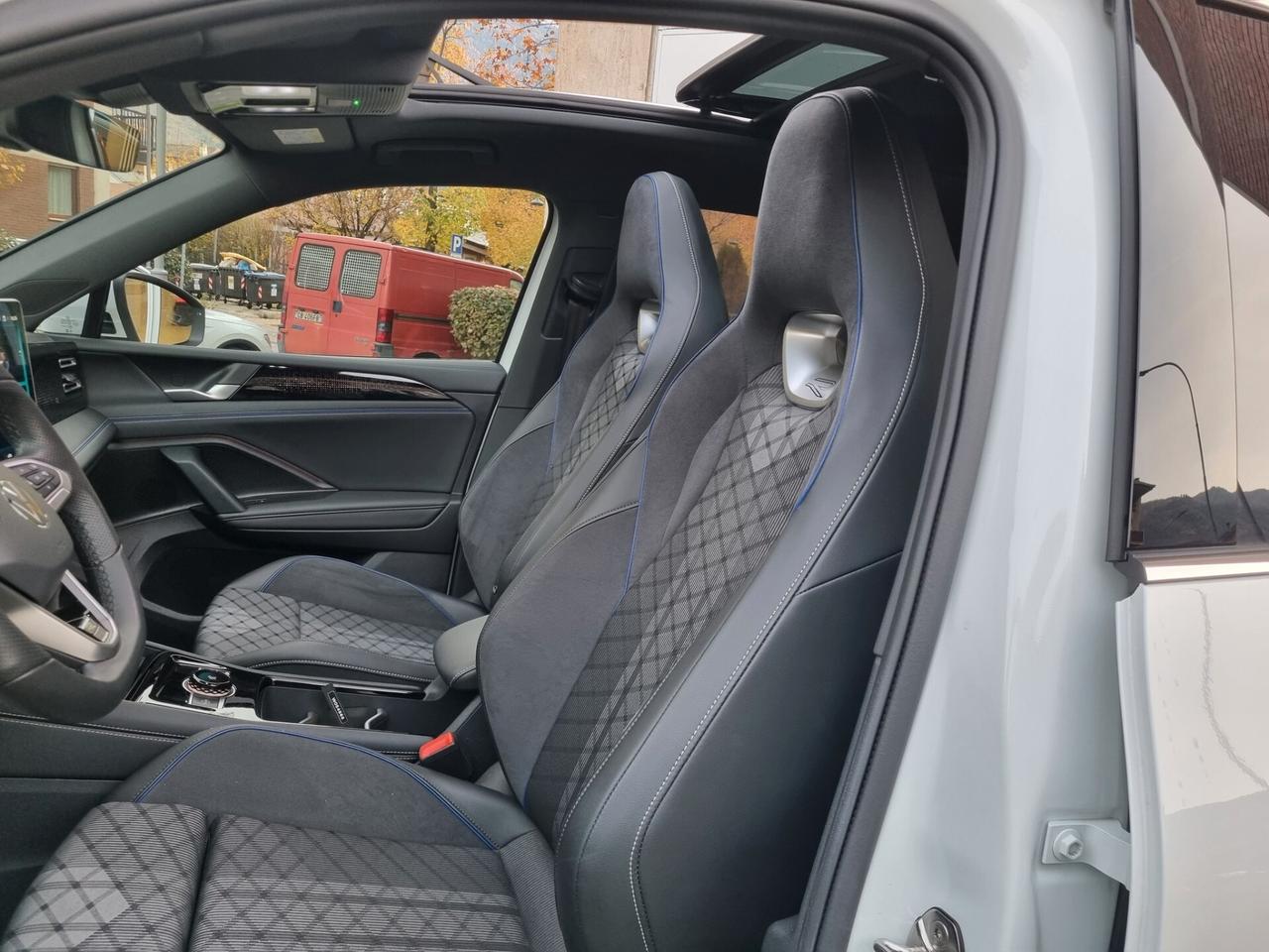 Volkswagen Tiguan 2.0 TDI 193 CV DSG 4MOTION R-Line Plus