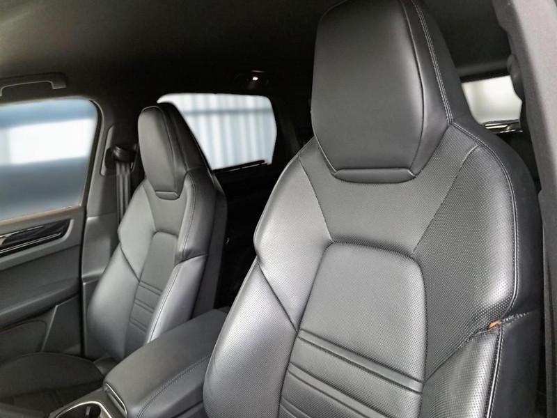 PORSCHE CAYENNE 3.0 V6 E-HYBRID AUTO SUV