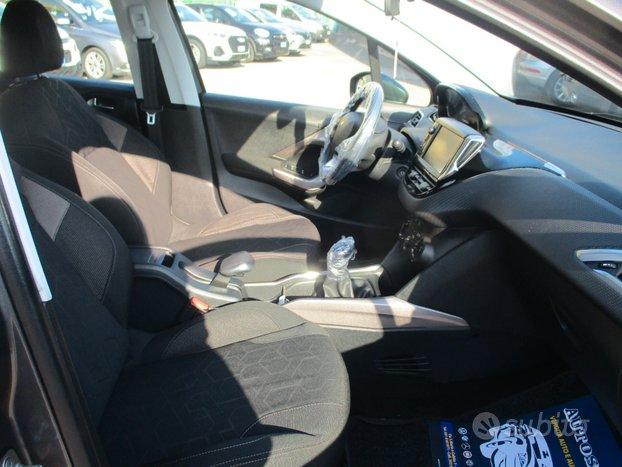 Peugeot 2008 1.6 BLUEHDI 75CV E6 99000 KM CERTIFIC