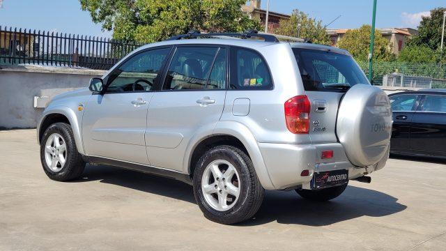 TOYOTA RAV 4 RAV4 2.0 Tdi D-4D cat 5 porte Sol