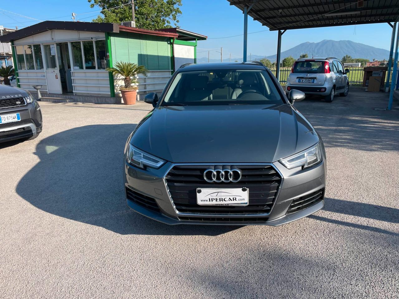 Audi A4 Avant 2.0 TDI 122 CV S tronic Design