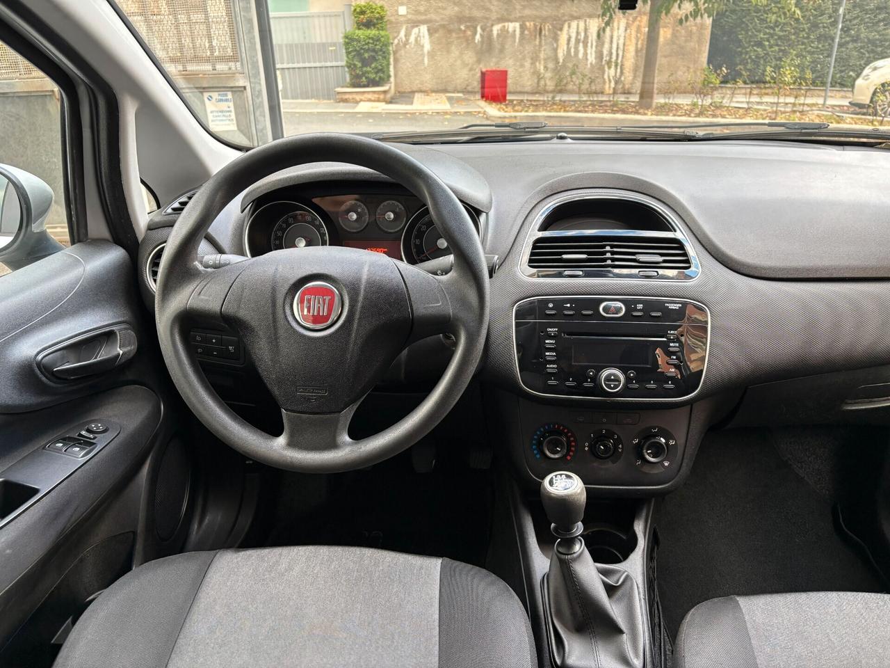 Fiat Punto 1.2 8V 5 porte Street