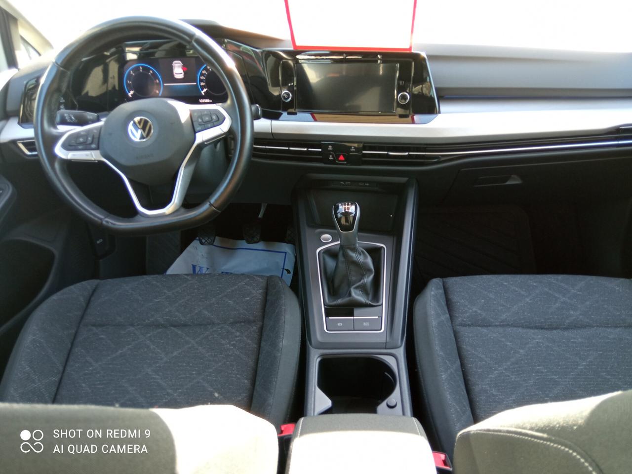 Volkswagen Golf 8 2.0 TDI SCR LIFE DSG 116CV 5P
