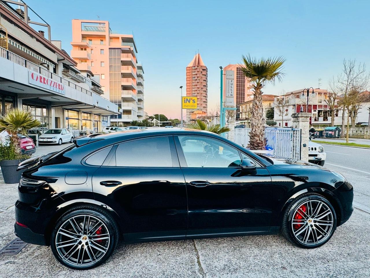 PORSCHE CAYENNE 3.0 340cv FULL FULL 19 (PERMUTO)