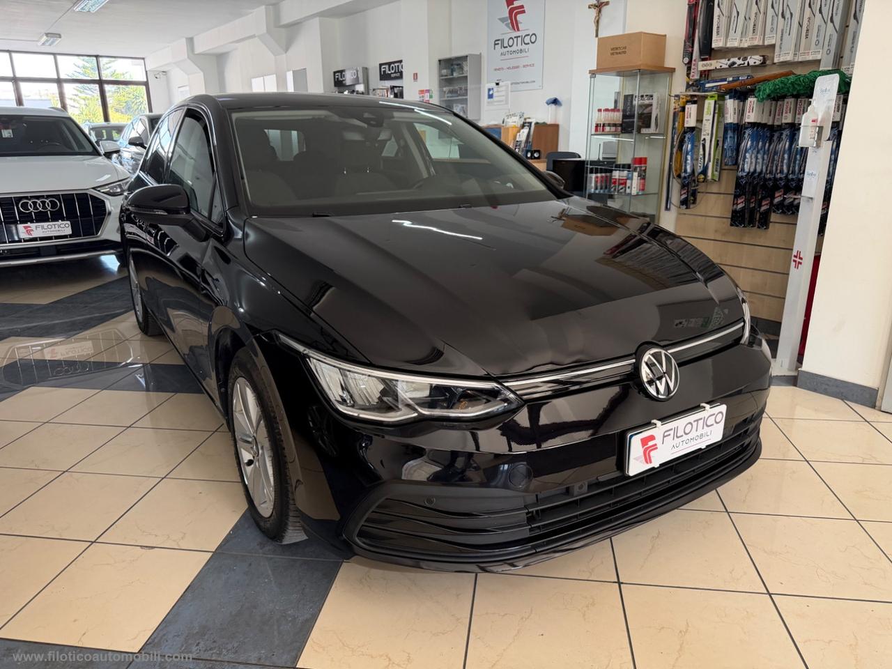 VOLKSWAGEN Golf 2.0 TDI 150CV DSG SCR Life FULL | USATO GARANTITO