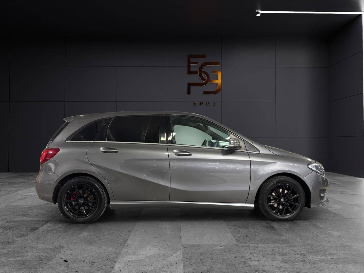 Mercedes-benz B 180 B 180 d Sport