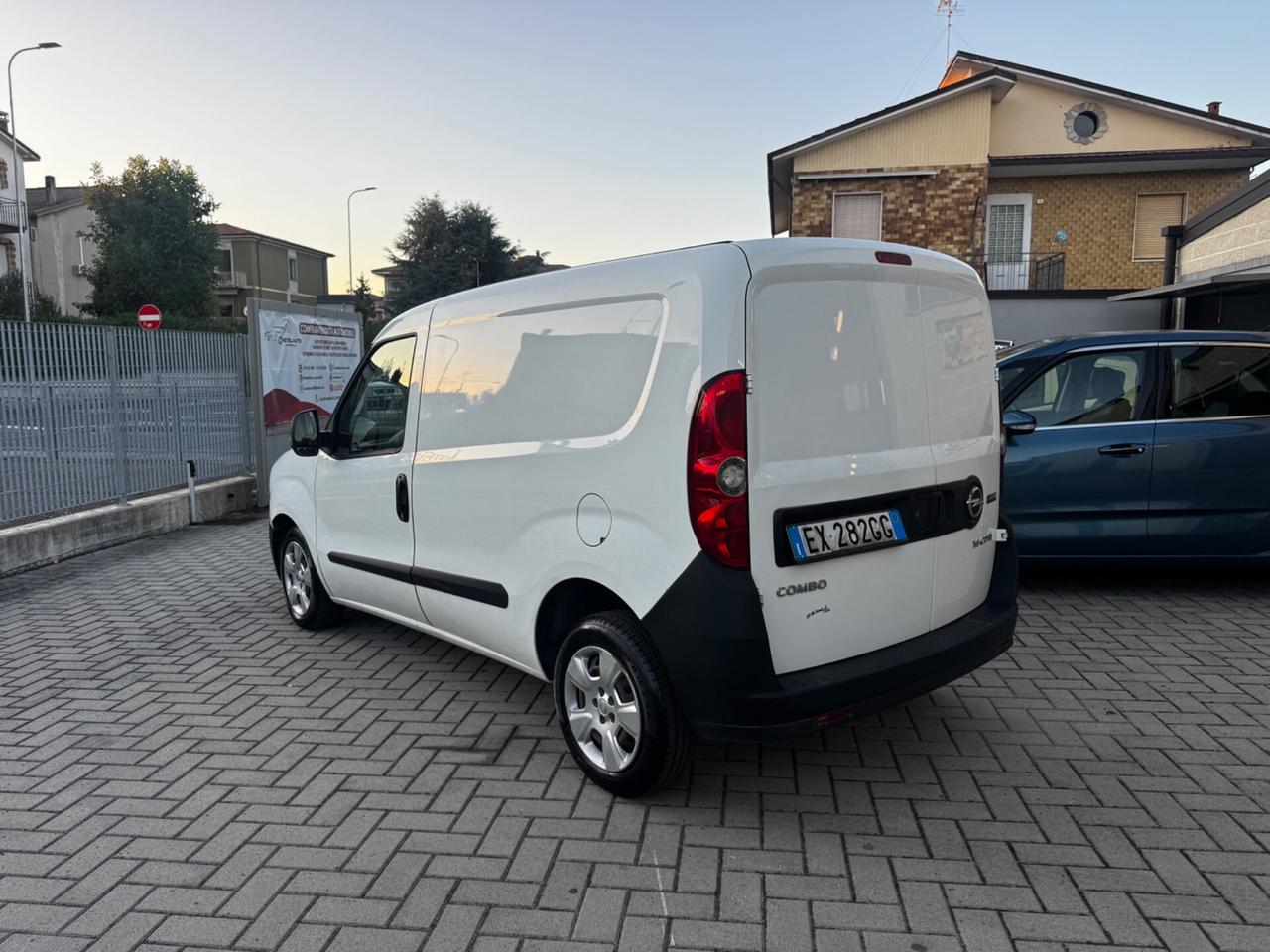 Opel Combo 1.6 CDTI 90CV Easytr. ecoFLEX PC-TN Van S&S (750kg)E5+