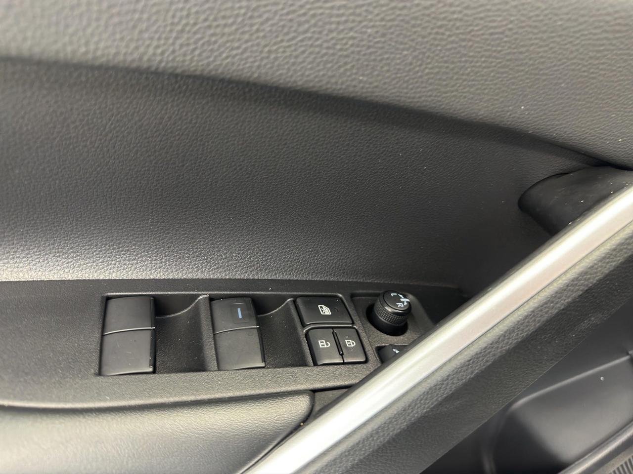 Toyota Corolla Cross 1.8h Trend fwd 140cv e-cvt