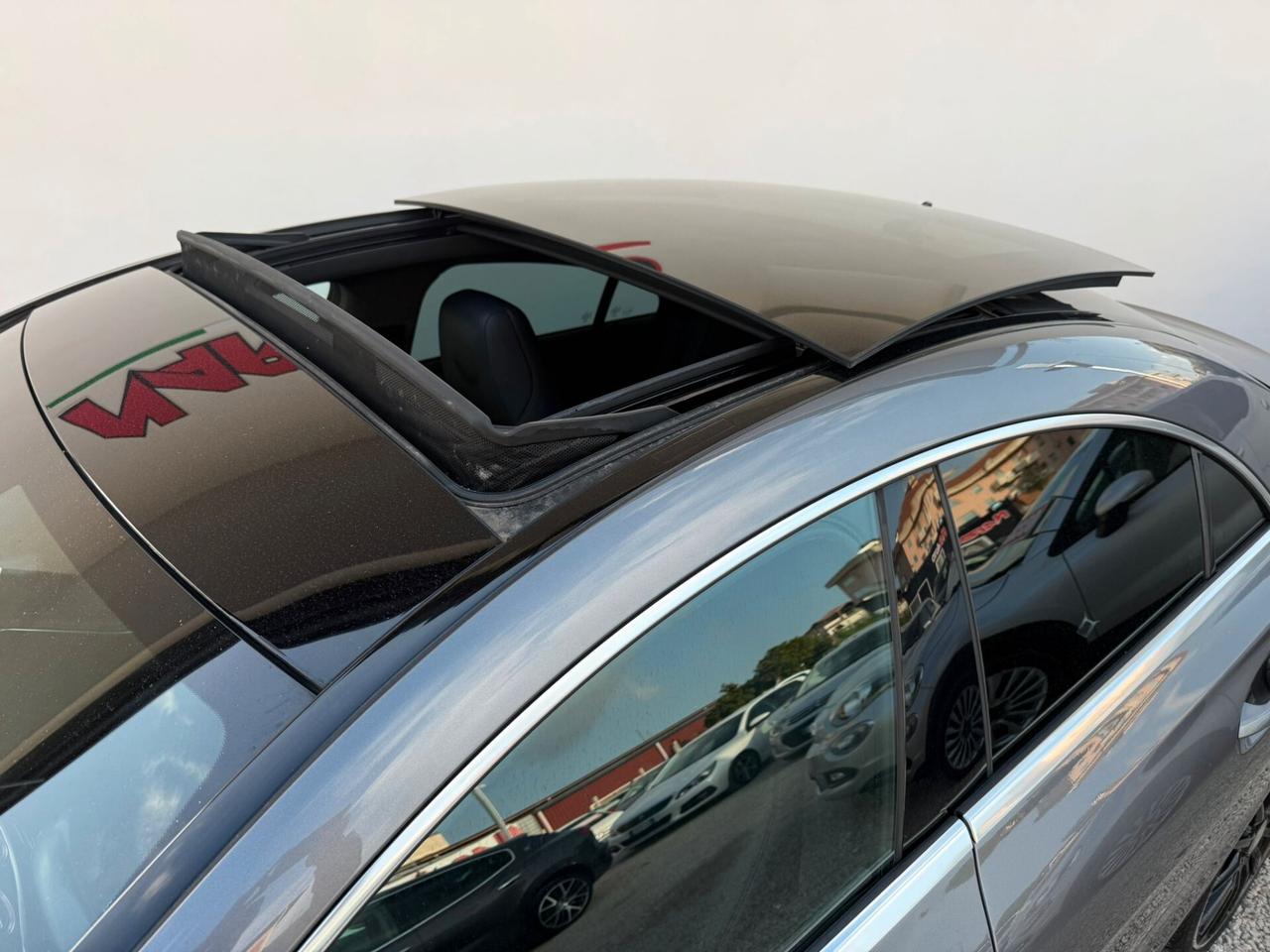 Mercedes-benz CLA 200 d Premium Amg 72000km