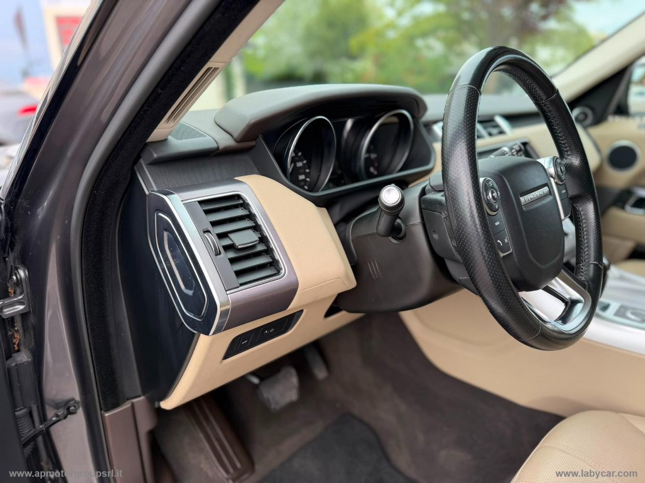 LAND ROVER Range Rover SPORT 3.0 TDV6 HSE