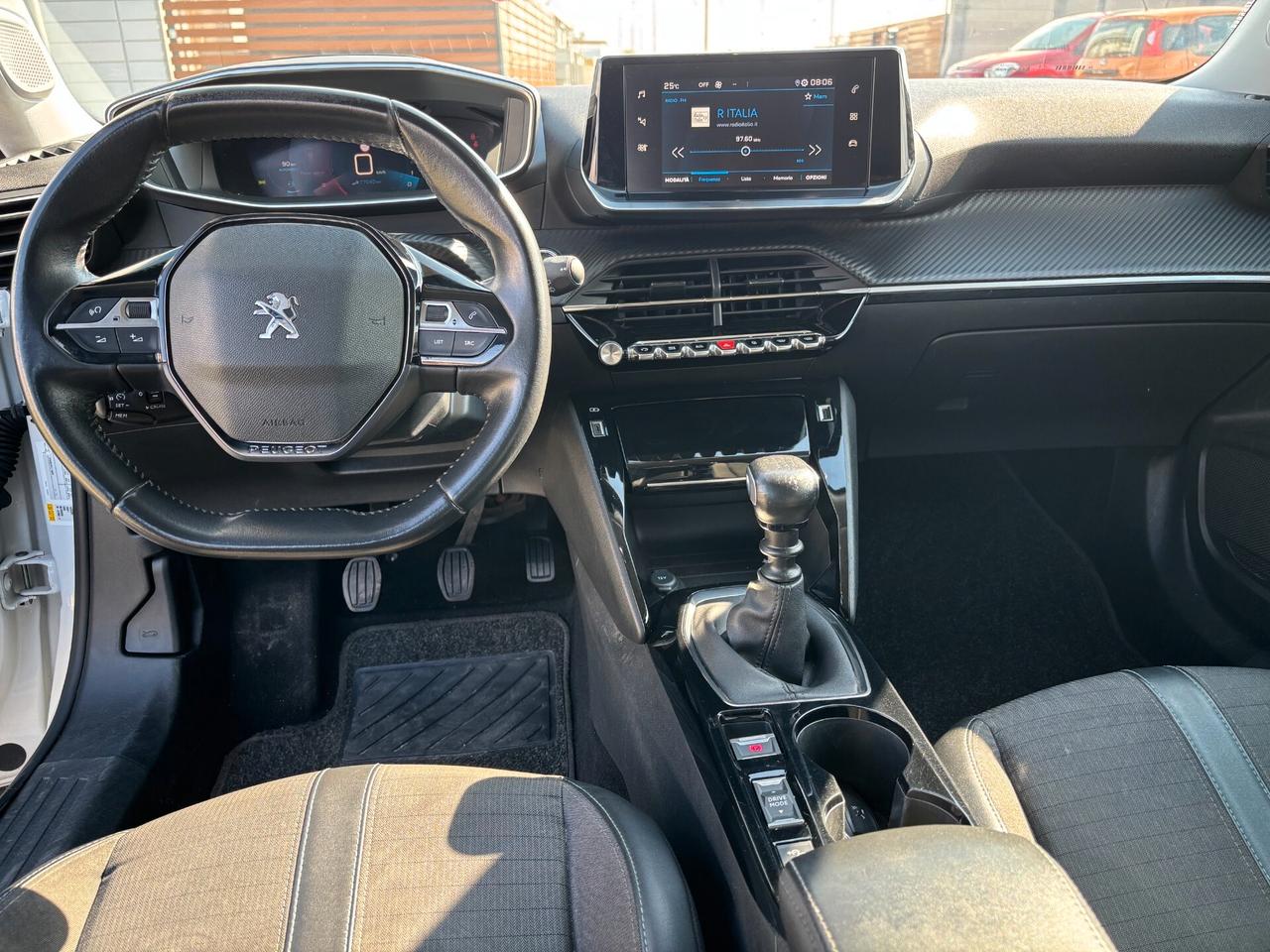 Peugeot 2008 PureTech 130 S&S Allure