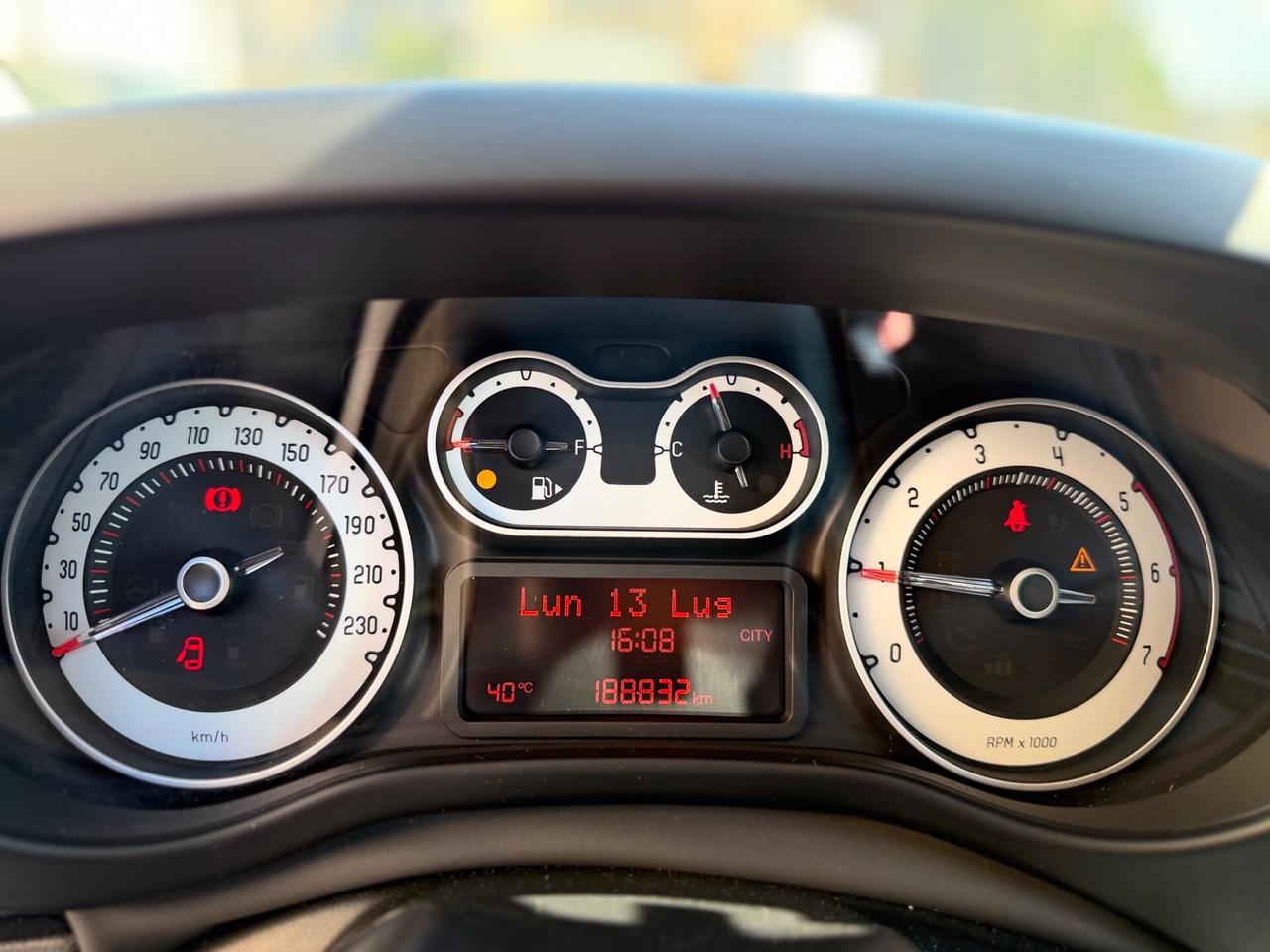 Fiat 500L Pro 1.6 MJT 105CV LOUNGE