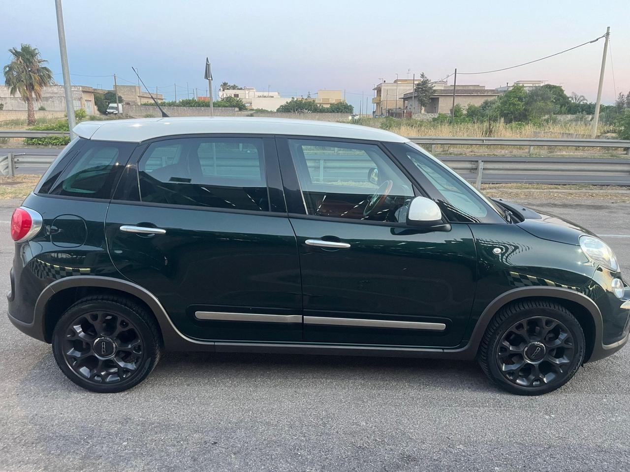 Fiat 500L 1.6 Multijet Trekking Unipro 2013