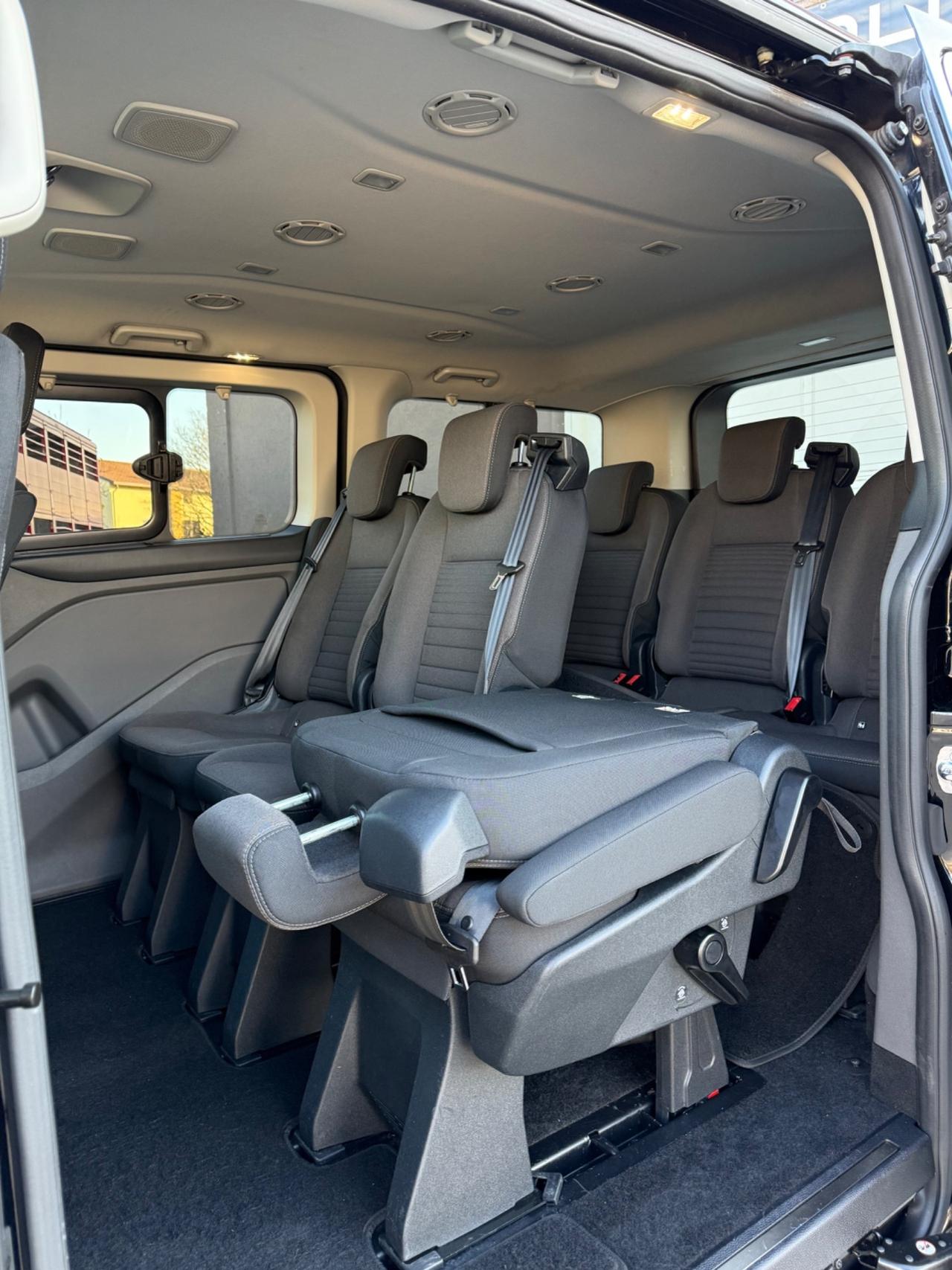 Ford Tourneo Custom 320 2.0 EcoBlue 185CV MHEV PL c/sollev. Tit.