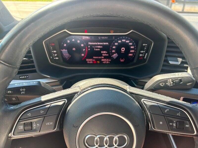 Audi A1 A1 SPB 30 TFSI Identity Black