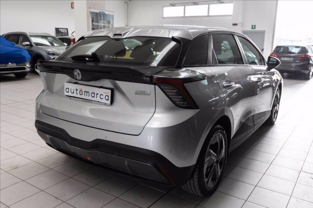 MG MG4 Standard del 2025