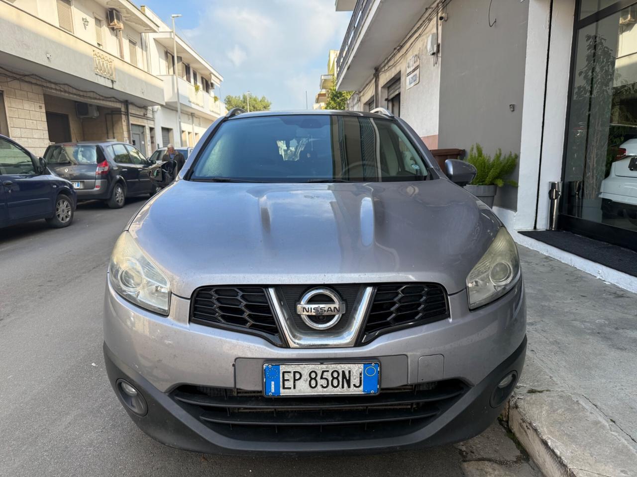 Nissan Qashqai 1.6 dCi DPF n-tec *LEGGI