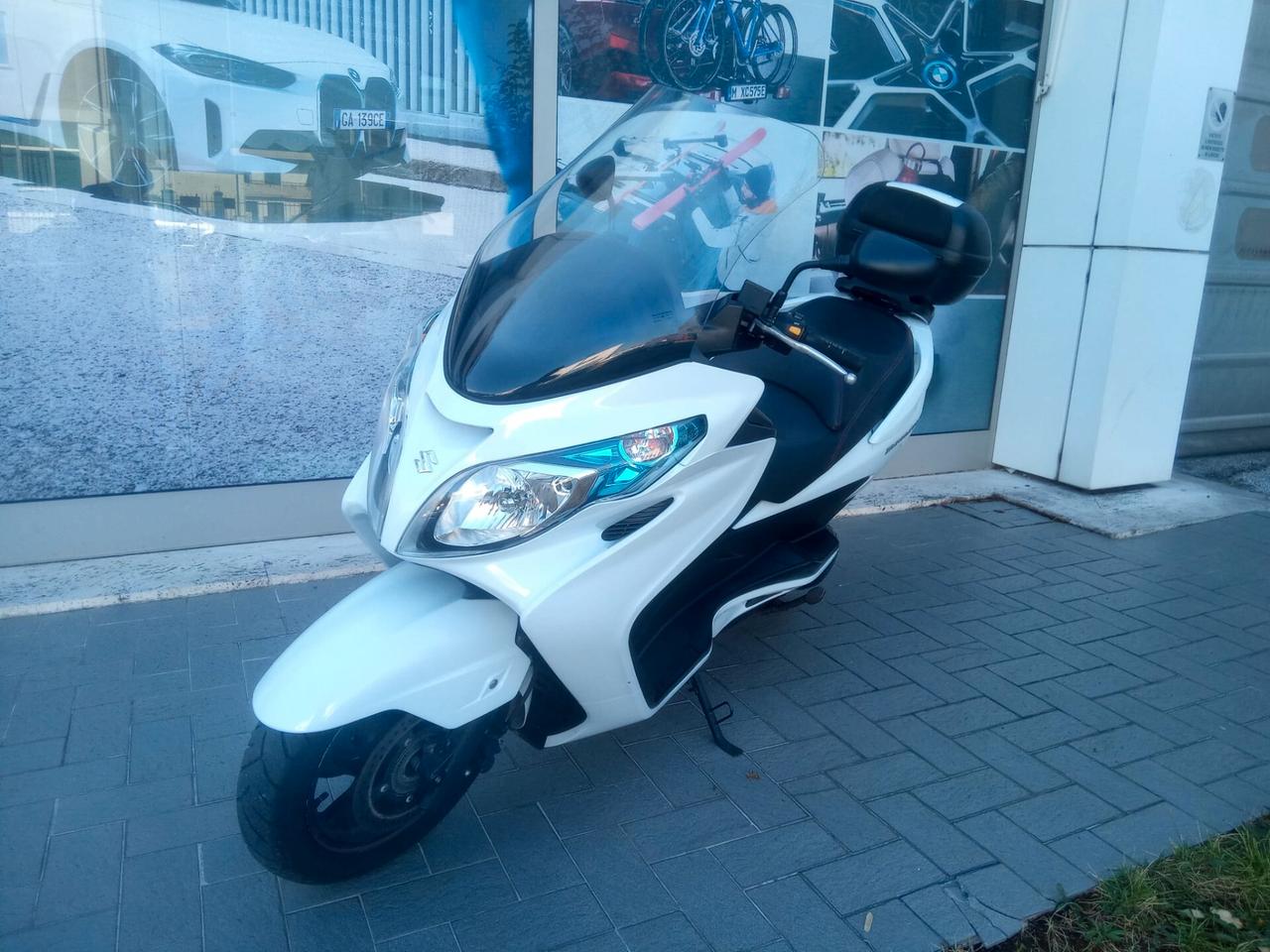 Suzuki AN Burgman 400