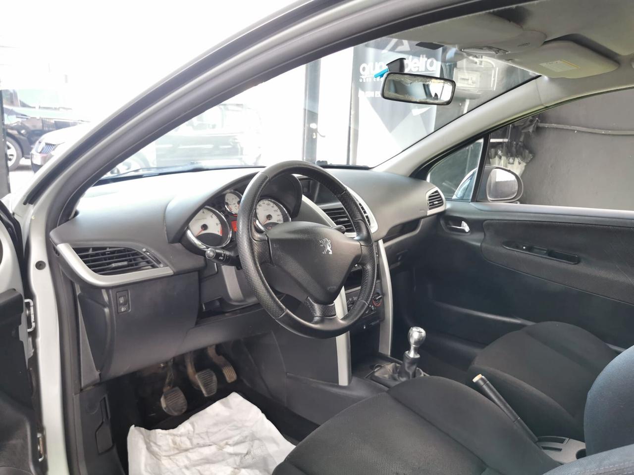 Peugeot 207 1.4 VTi 95CV SPORT GARANZIA 12 MESI