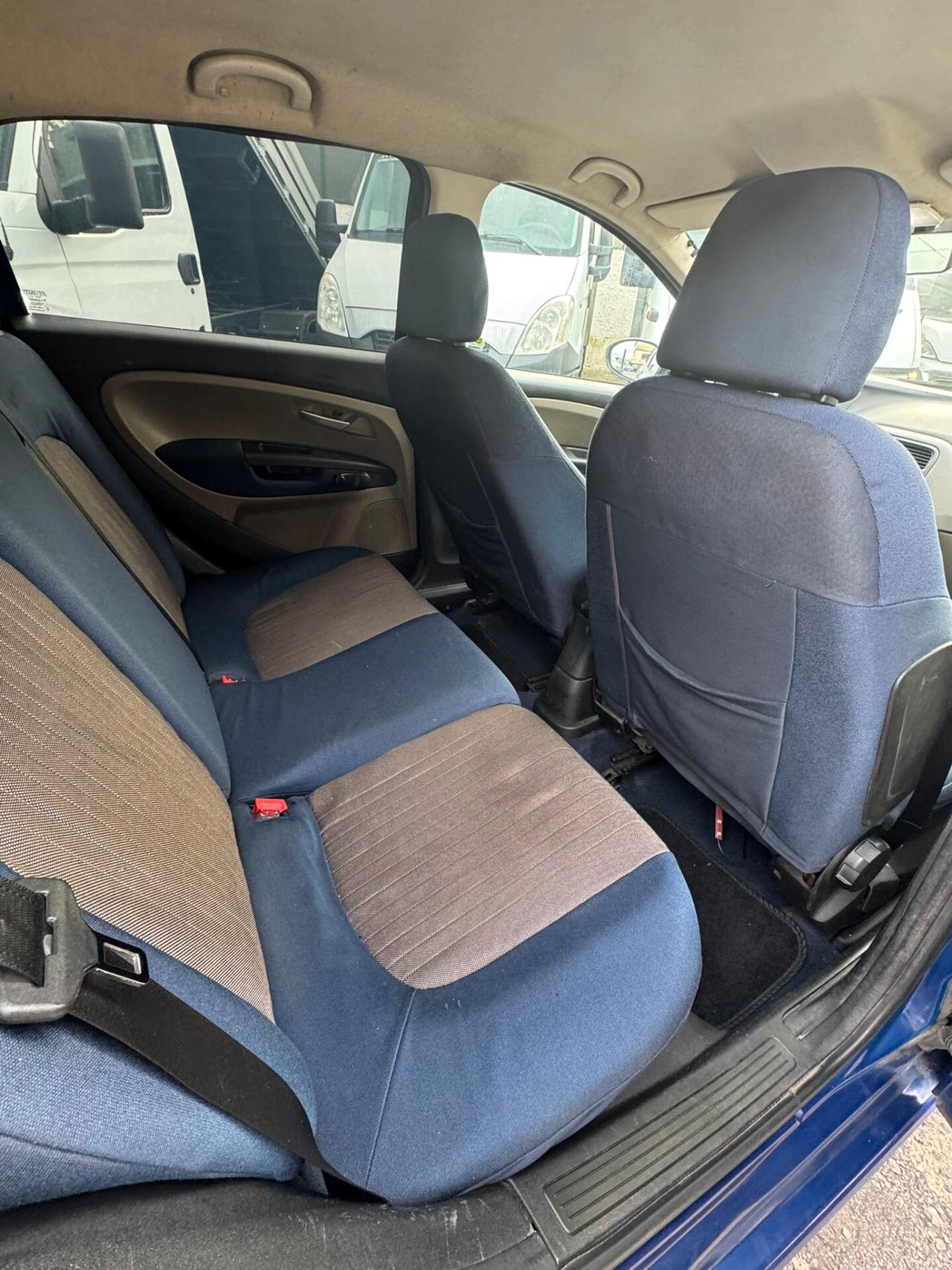 Fiat Grande Punto 1.3 MJT 90 CV 5 porte Emotion