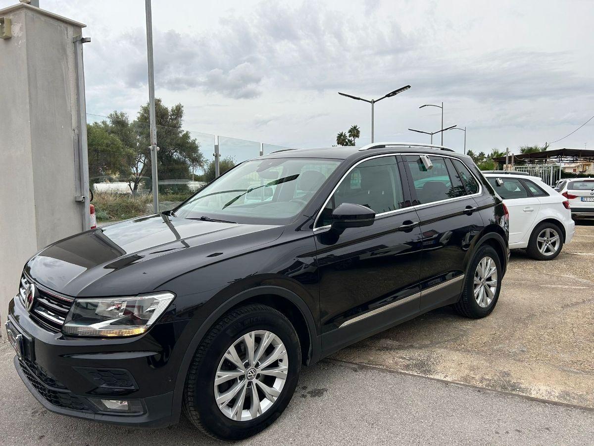 VOLKSWAGEN - Tiguan - 2.0 TDI 4MOTION Business BMT