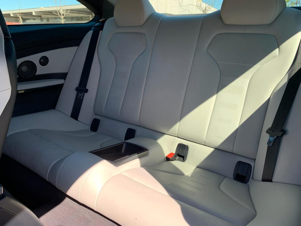 Bmw M4 3.0 dkg Head-Up + Harman-Kardon OK PERMUTE