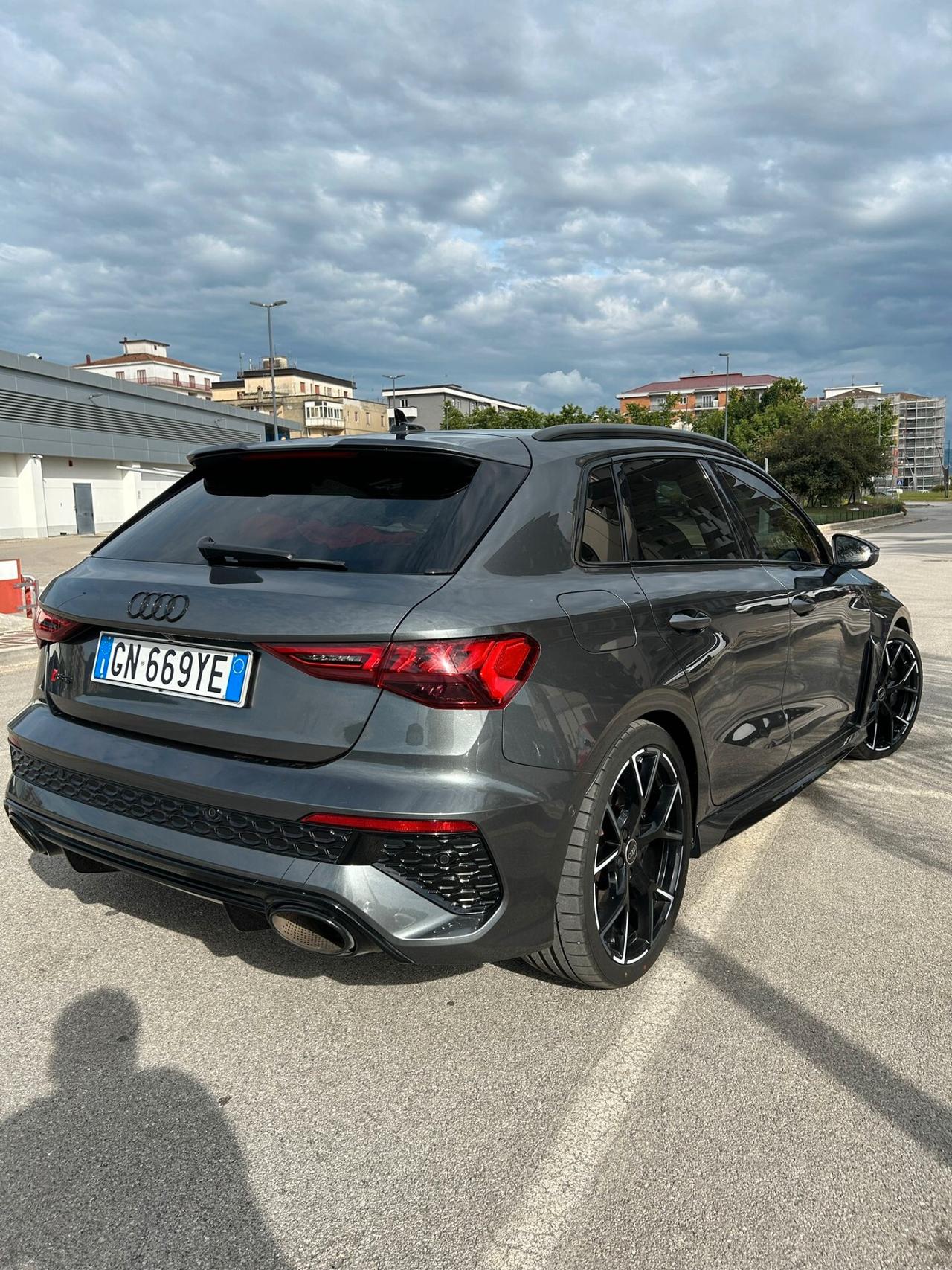 Audi rs3