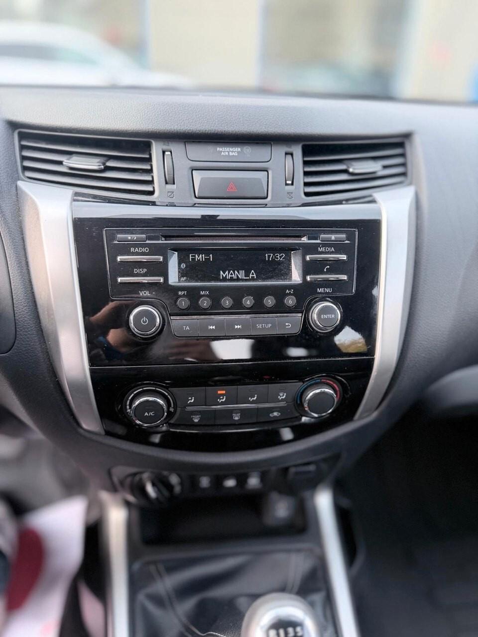 Nissan Navara 2.3 dCi 4WD King Cab Acenta