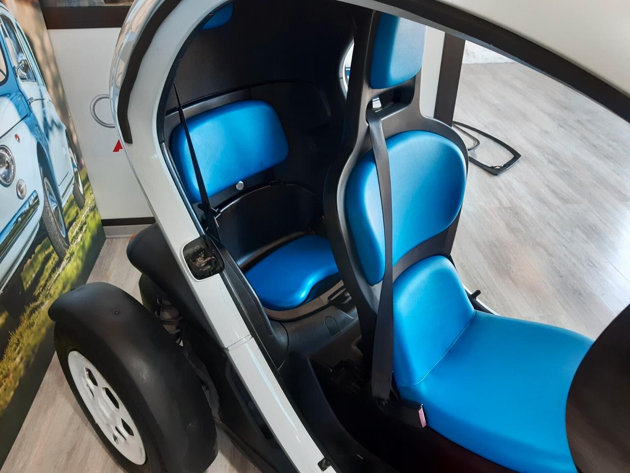 RENAULT TWIZI ELETTRICA