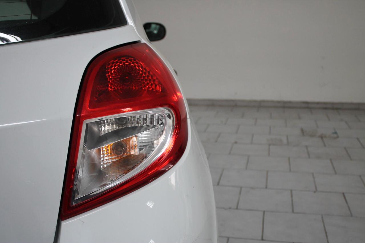 Renault Clio 1.2 16V 5 porte GPL Dynamique