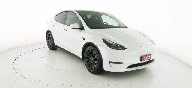TESLA Model Y Performance Dual Motor AWD -con Autopilot avanzato