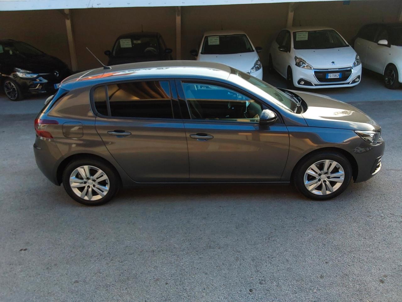 Peugeot 308 1.5 BlueHDi 130 Cv Business