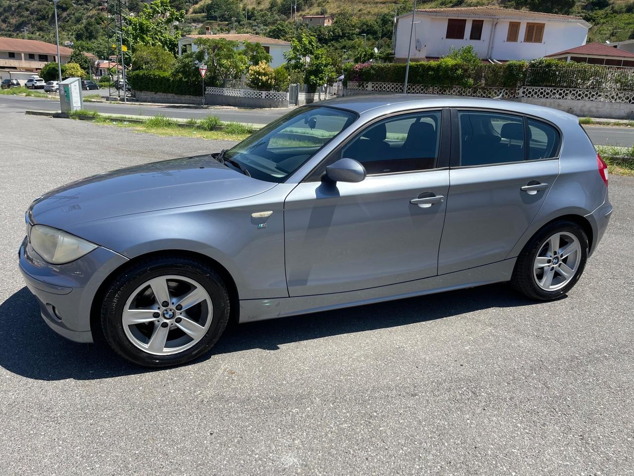 Bmw 116 116i cat 5 porte Futura SCAMBIO