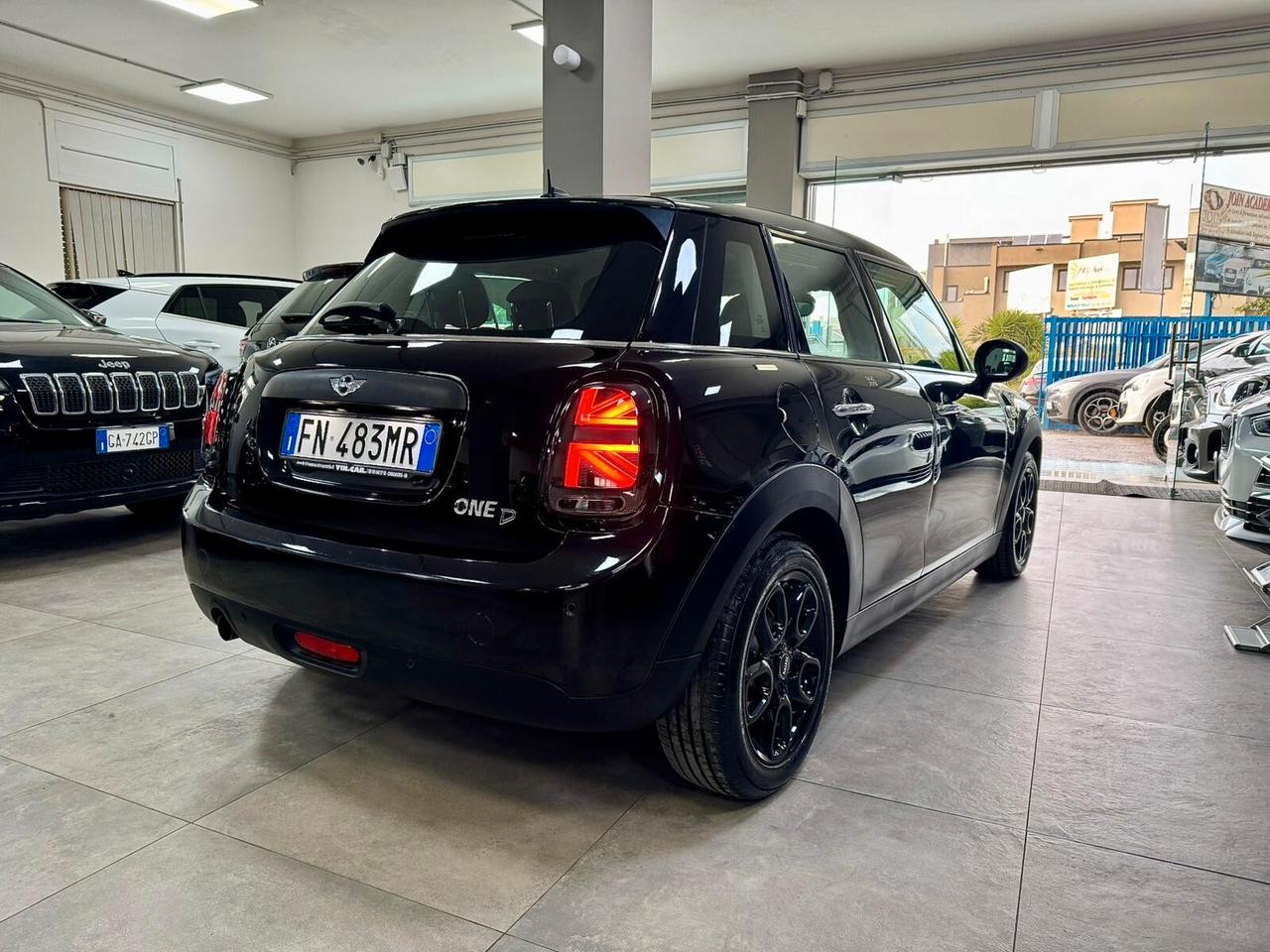 Mini One D 1.5 95cv 2018