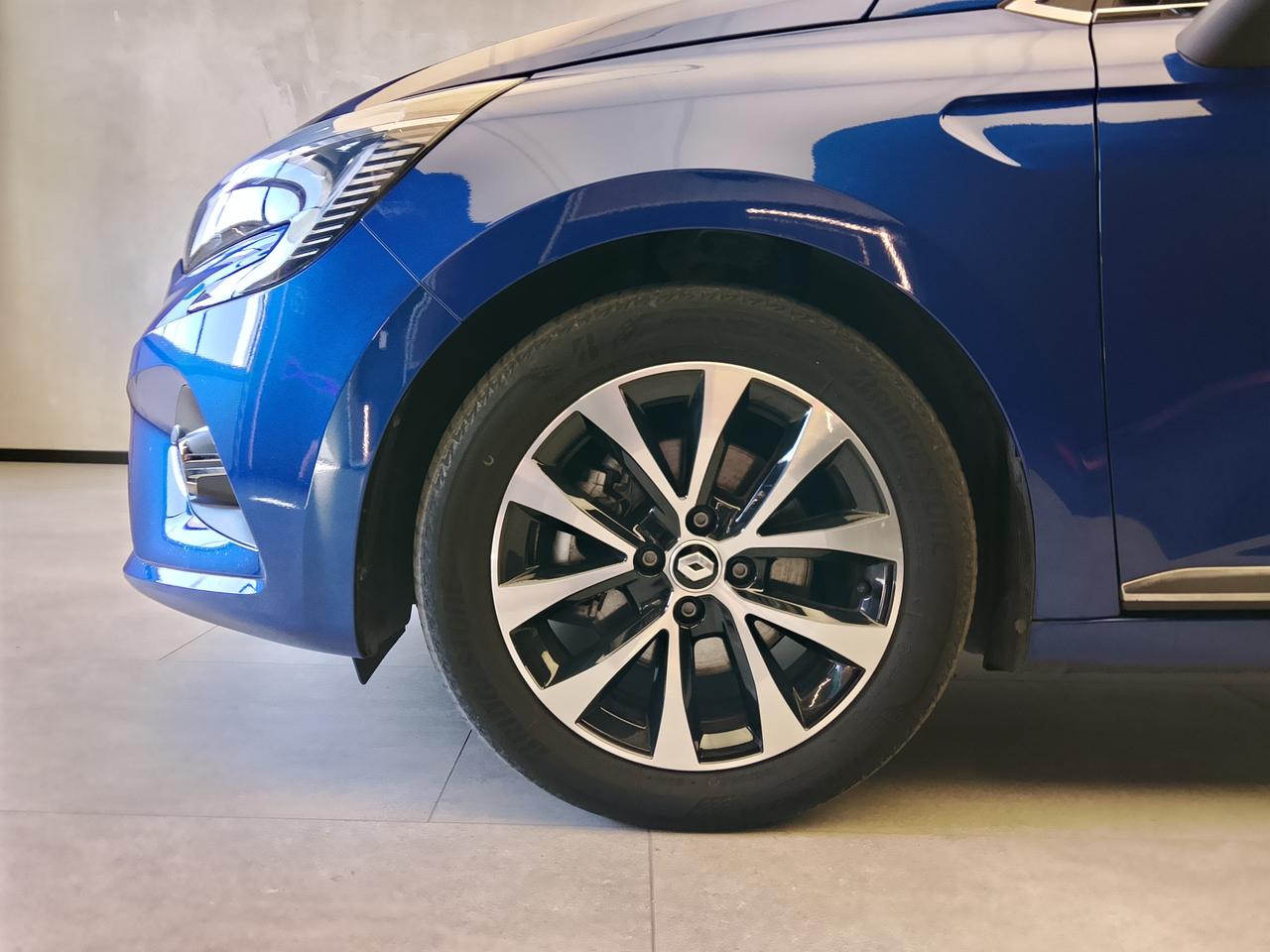 RENAULT Clio V 2019 - Clio 1.6 E-Tech full hybrid Techno 145cv auto