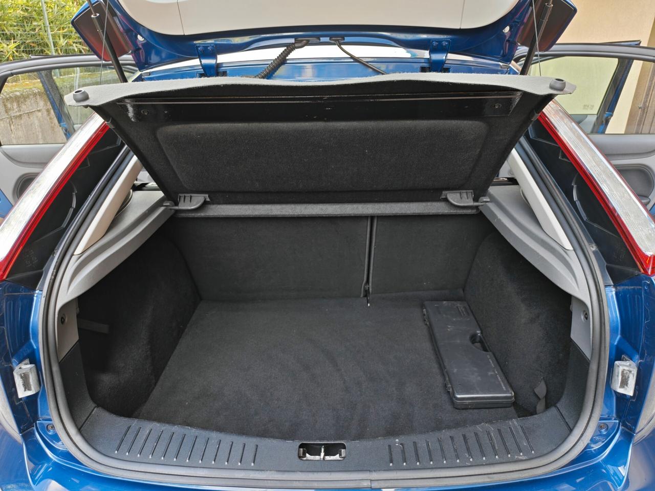 Ford Focus 1.6 BENZINA 115cv TITANIUM / 60.000km