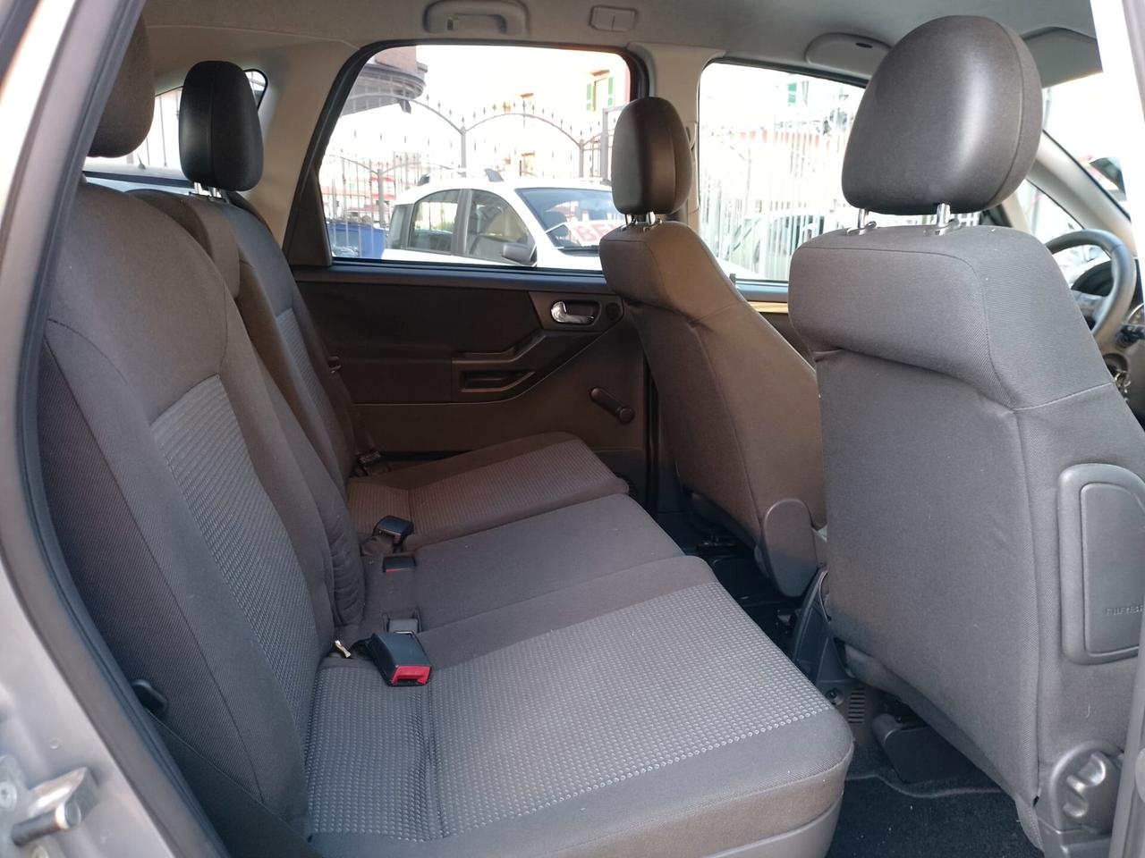 Opel Meriva 1,4 Benzina Allestimento Cosmo