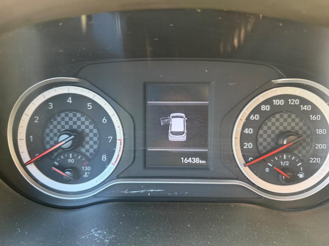 Hyundai i10 1.0 MPI AT Tech