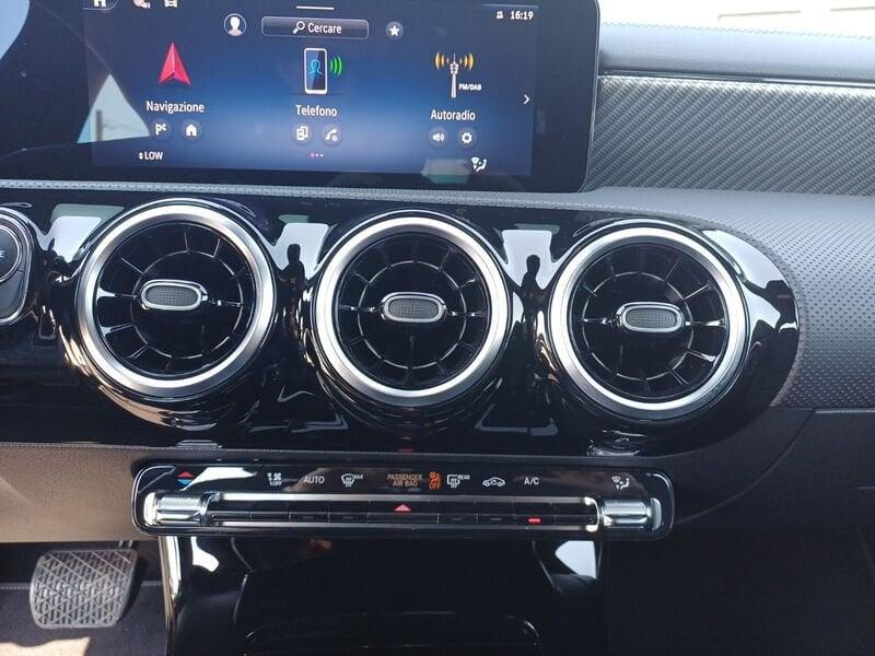 Mercedes-Benz CLA CLA Shooting Brake 200 d Progressive Advanced
