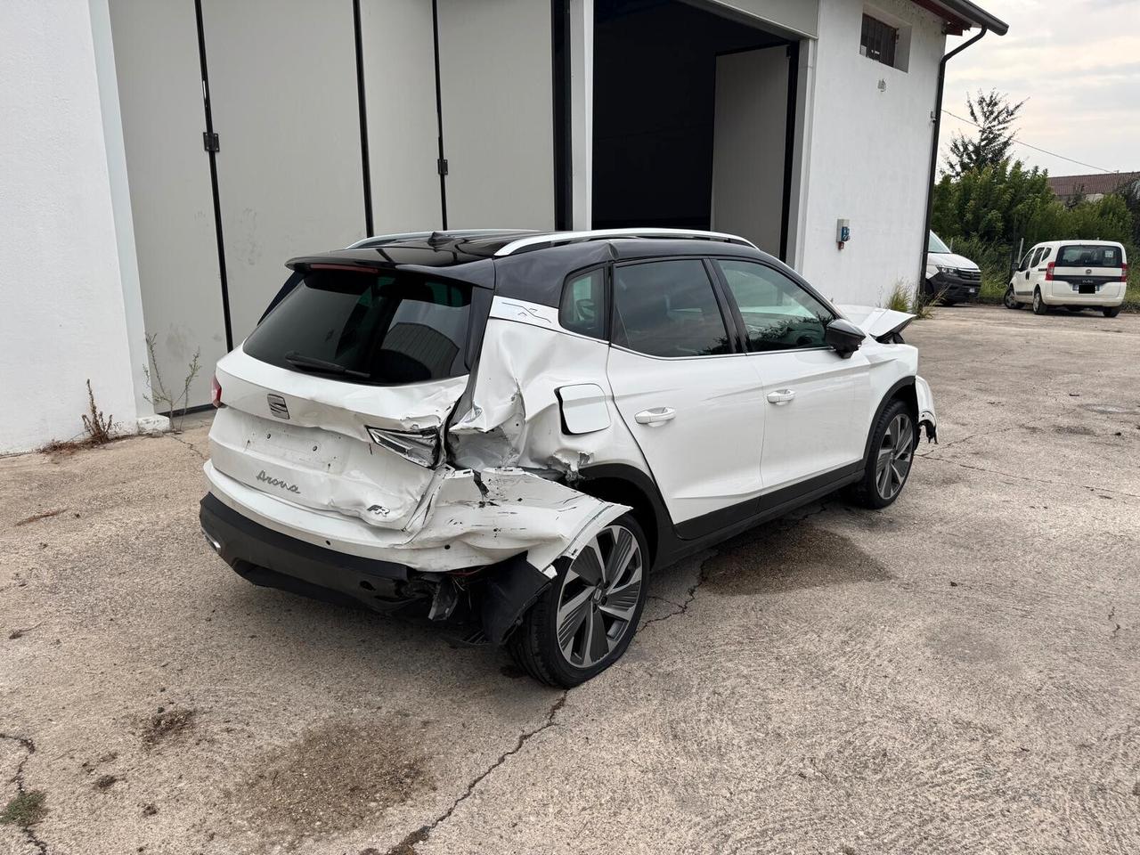 SEAT Arona 1.0 ecotsi FR 95cv START INCIDENTATA