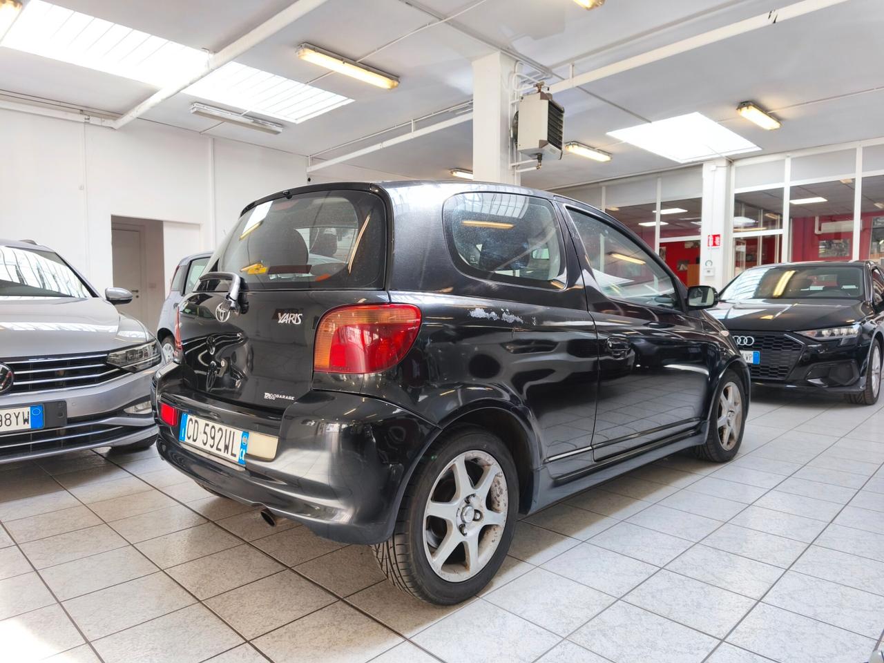 Toyota Yaris 1.5i 16V cat 3 porte T Sport