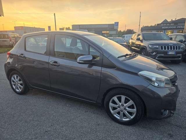 Toyota Yaris Yaris 5p 1.3 Lounge