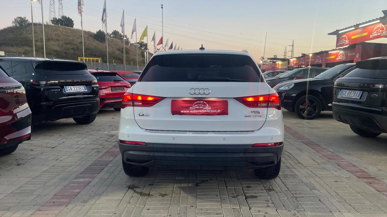 Audi Q3 35 TFSI Business Advanced