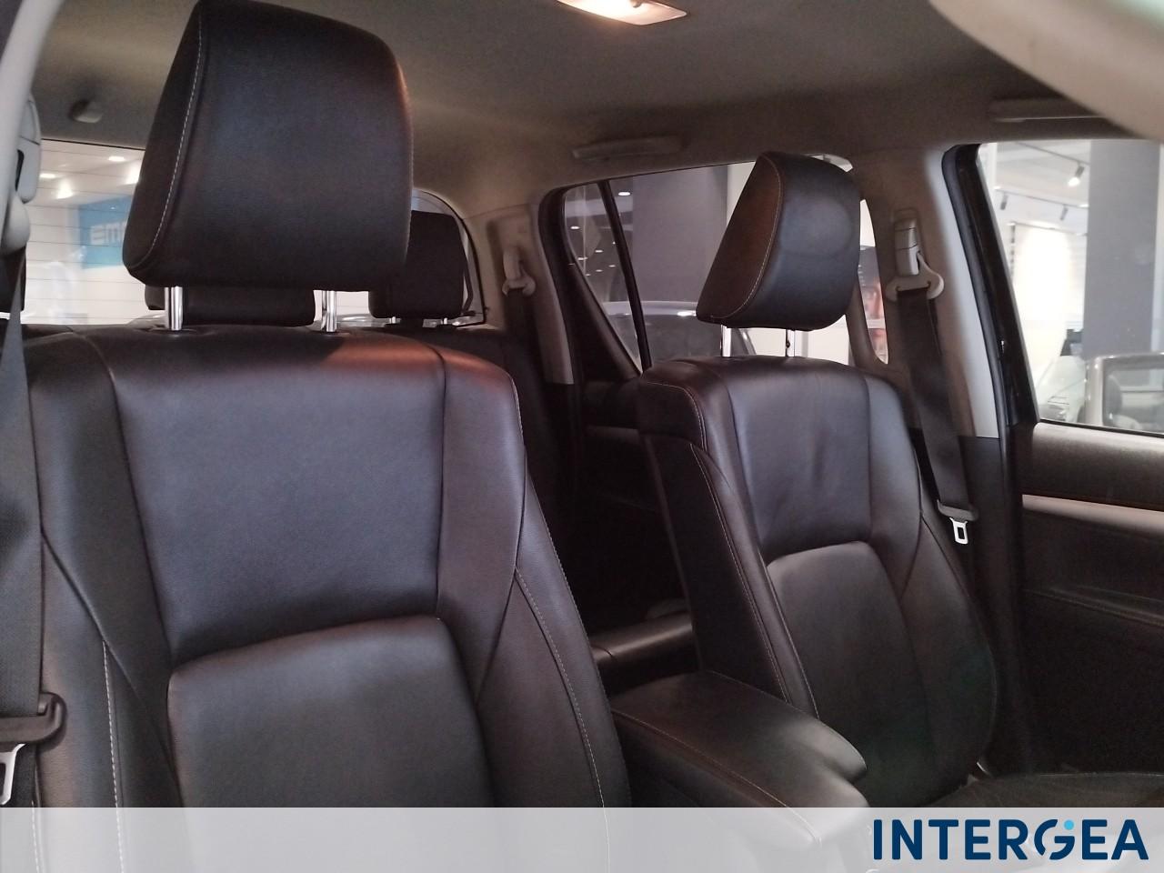 TOYOTA Hilux 2.8 d double cab Executive 4wd auto