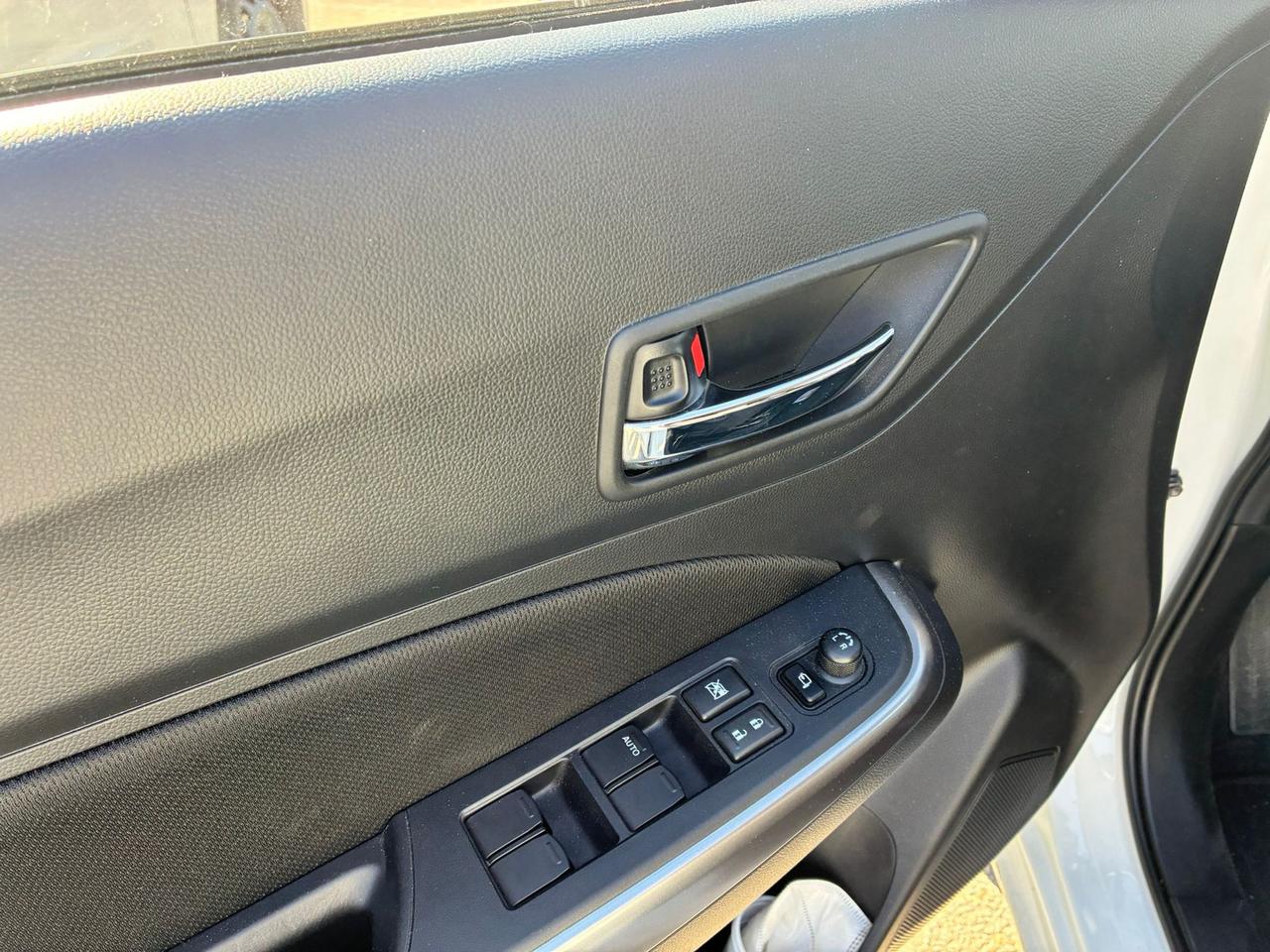 Suzuki Swift 1.2h top 2wd VETTURA IN ARRIVO