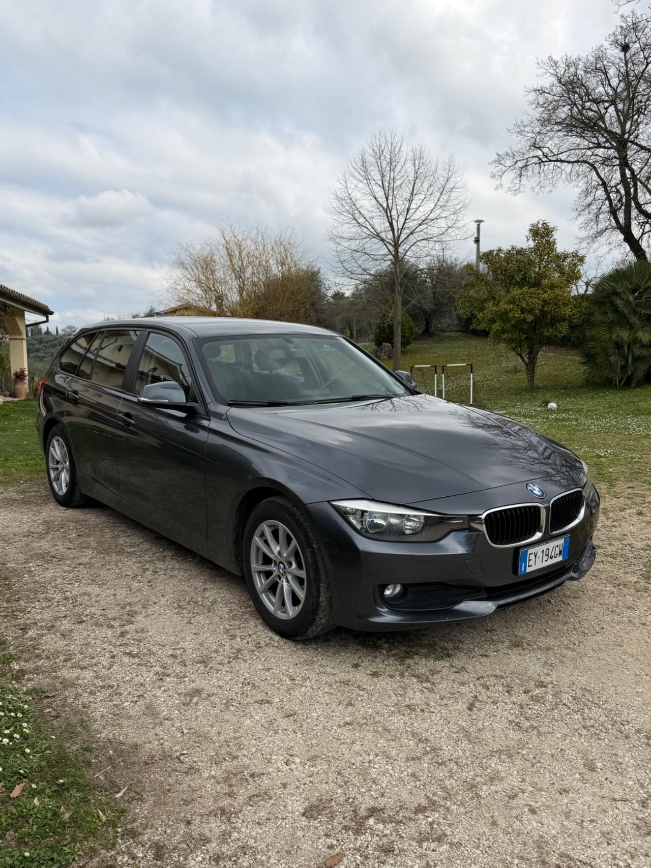 Bmw 118 118d 5p. Unique