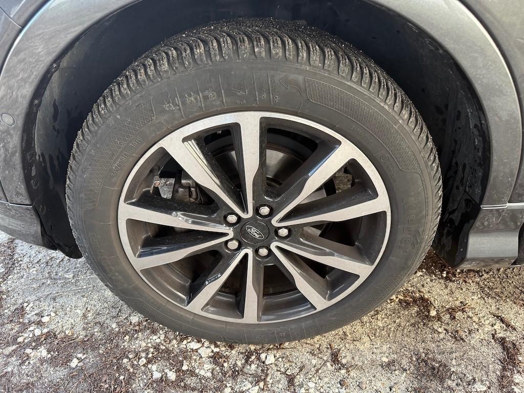 Ford Kuga 1.5 TDCI 120 CV S&S 2WD ST-Line