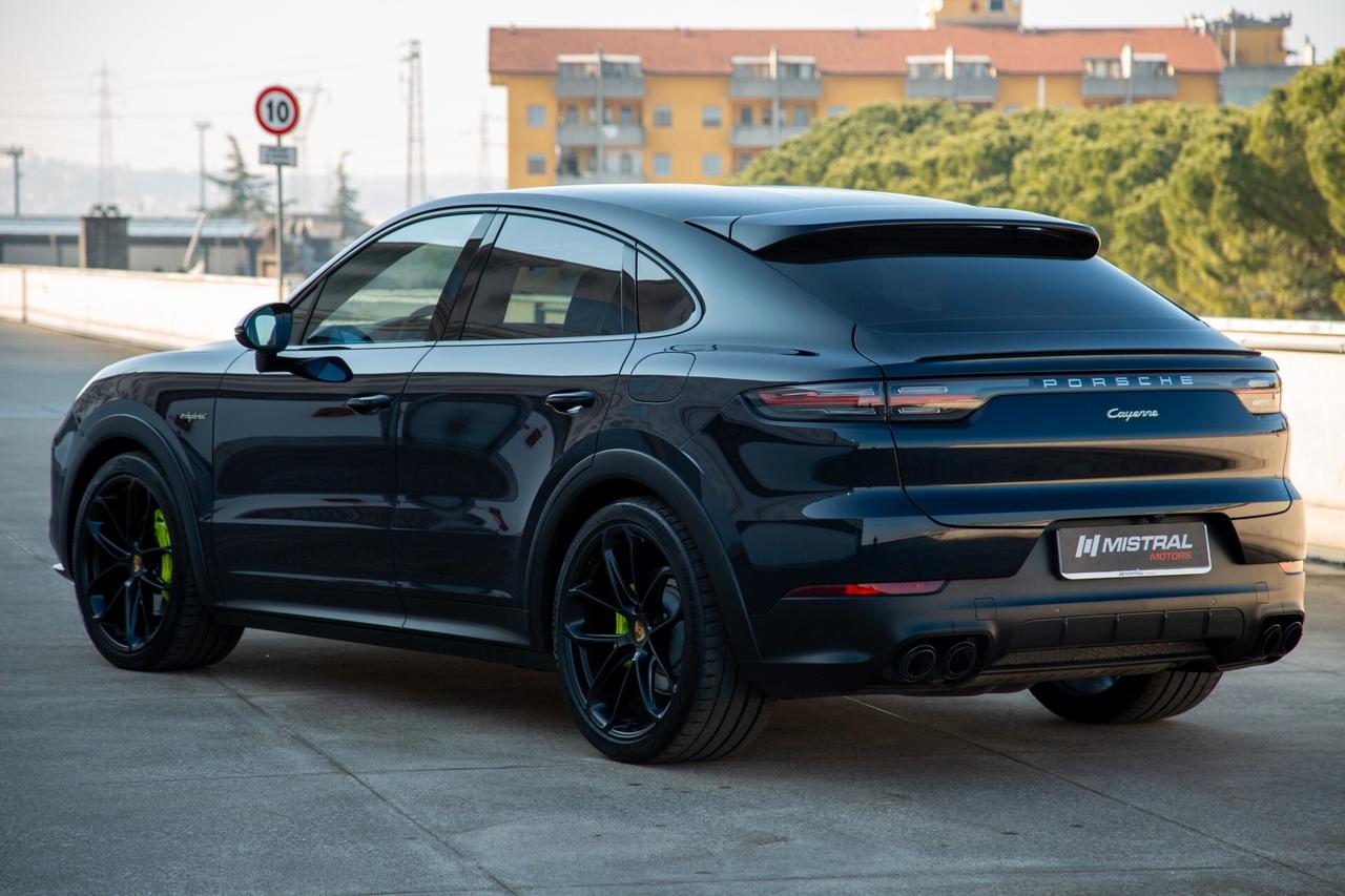 Porsche Cayenne Coupé 3.0 V6 E-Hybrid